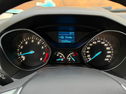 Ford Focus SYNC Edition, 2013 года, пробег 124000 км