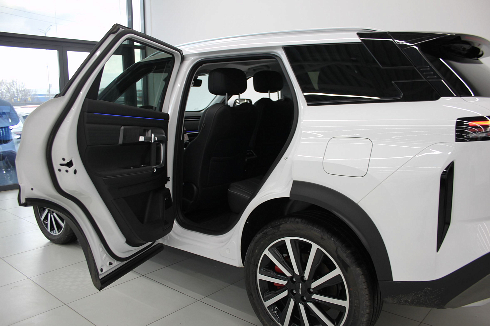 Jaecoo J7 Ultimate 150, белый