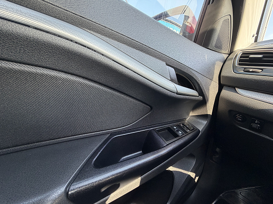 Lada (ВАЗ) Vesta Comfort Multimedia (2018-2019), 2017 года, пробег 64000 км