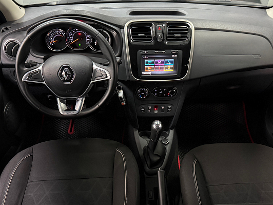 Renault Sandero Stepway Drive, 2019 года, пробег 80000 км