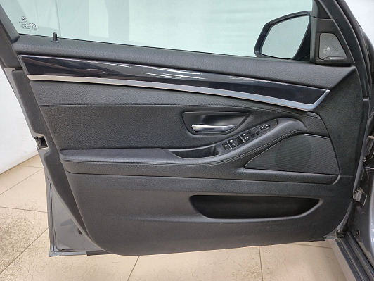 BMW 5 серии, 2011 года, пробег 188652 км