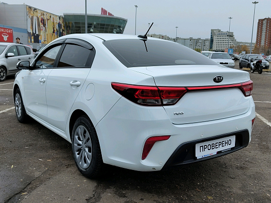 Kia Rio Comfort, 2020 года, пробег 65000 км