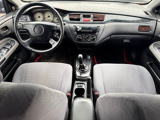 Mitsubishi Lancer, 2004 года, пробег 186672 км