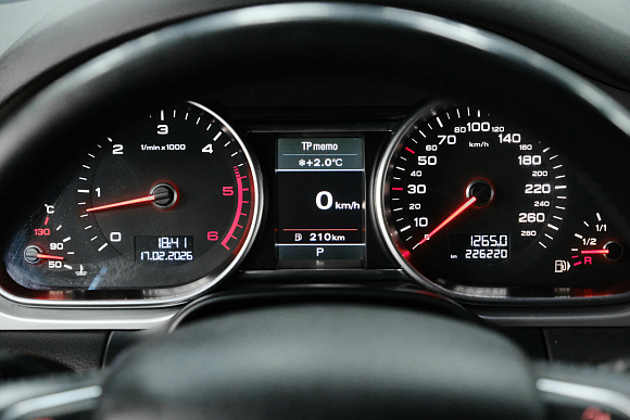 Audi Q7, 2012 года, пробег 226111 км