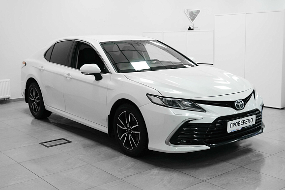 Toyota Camry Элеганс, 2021 года, пробег 107046 км