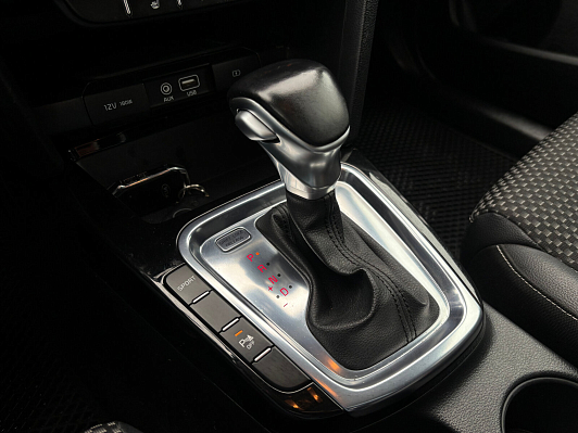 Kia Ceed Premium, 2019 года, пробег 63760 км