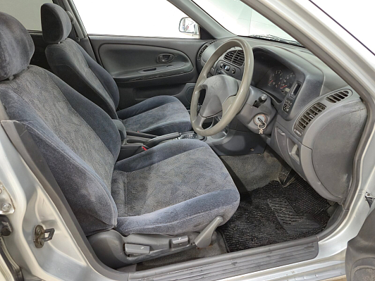 Mitsubishi Lancer, 2000 года, пробег 331398 км