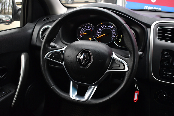 Renault Logan, 2019 года, пробег 67348 км