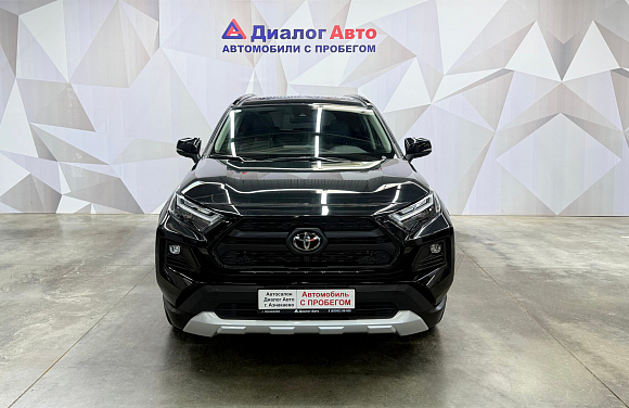 Toyota RAV4 Adventure Plus, 2024 года, пробег 19088 км