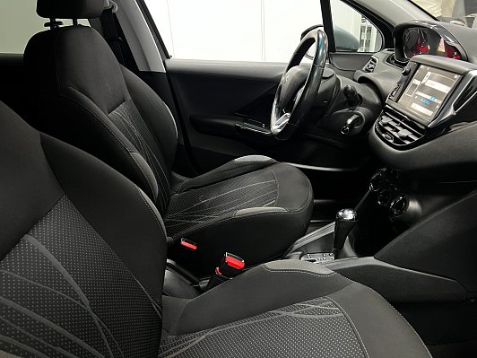 Peugeot 208 Active, 2013 года, пробег 123739 км