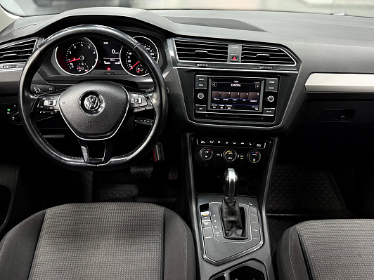 Volkswagen Tiguan Trendline, 2018 года, пробег 162500 км