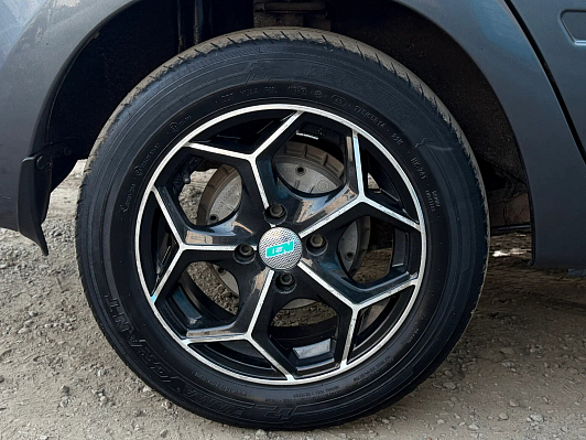 Lada (ВАЗ) Kalina Comfort Glonass 21942-51-21C, 2015 года, пробег 195043 км
