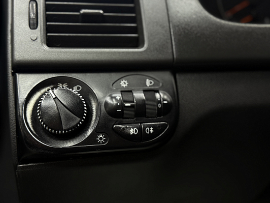 Lada (ВАЗ) Priora, 2013 года, пробег 306142 км