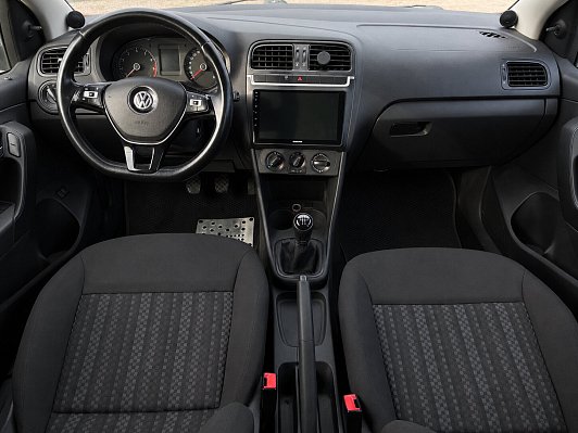 Volkswagen Polo Drive, 2016 года, пробег 217460 км