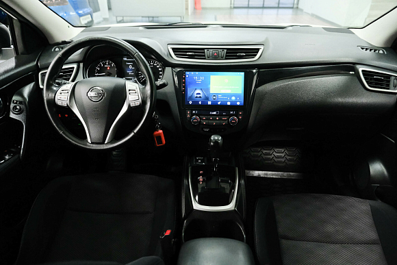 Nissan Qashqai LE, 2014 года, пробег 210800 км