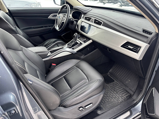 Geely Atlas Люкс + Yandex Auto, 2019 года, пробег 96000 км