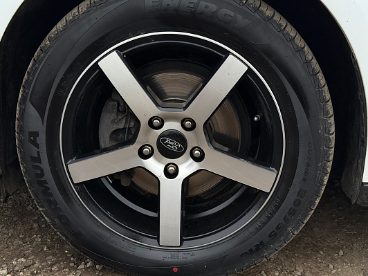 Ford Focus SYNC Edition, 2016 года, пробег 118000 км