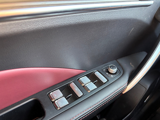 Geely Coolray Flagship, 2023 года, пробег 32200 км