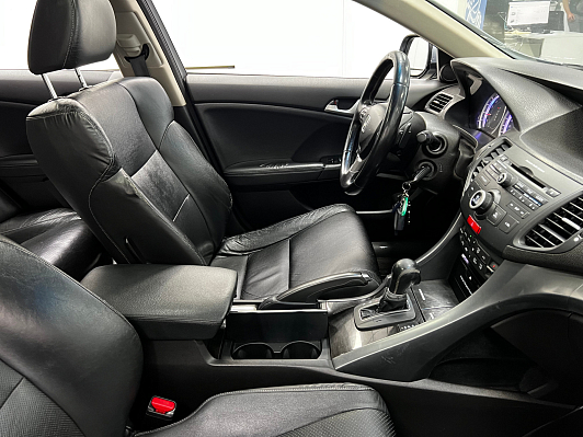Honda Accord, 2011 года, пробег 170056 км
