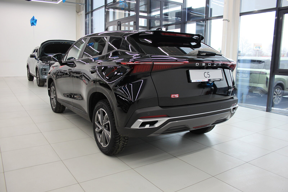 Omoda C5 Драйв (2025), черный