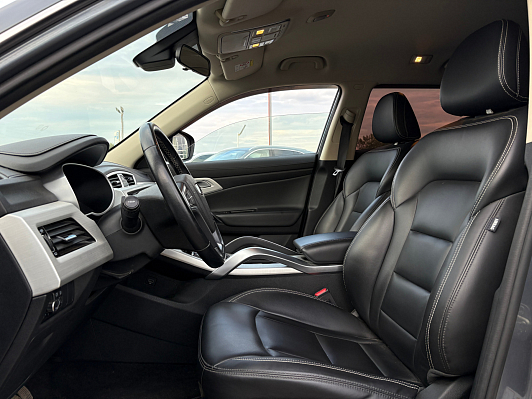 Geely Atlas Luxury, 2020 года, пробег 111800 км