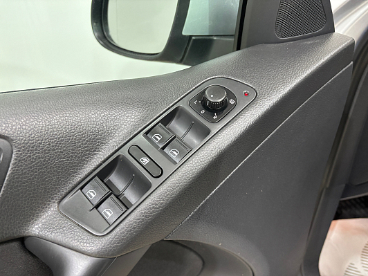 Volkswagen Tiguan CLUB, 2011 года, пробег 180773 км