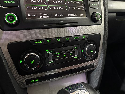 Skoda Octavia Elegance, 2011 года, пробег 255197 км