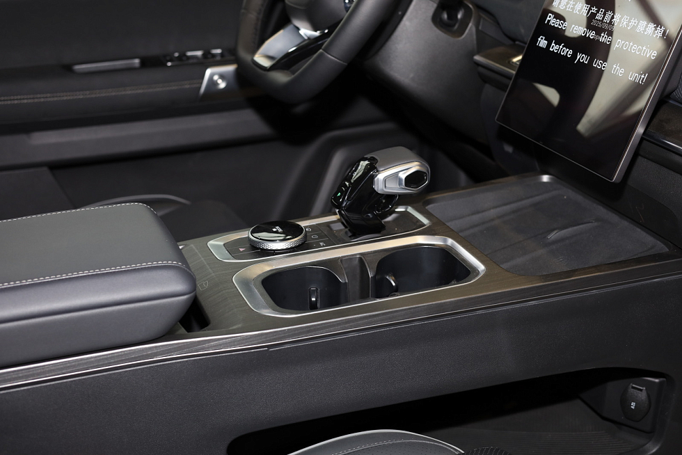 Jaecoo J7 Lifestyle, зеленый