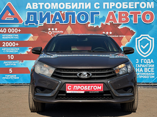 Lada (ВАЗ) Vesta Luxe Multimedia (2017-2019), 2019 года, пробег 124699 км