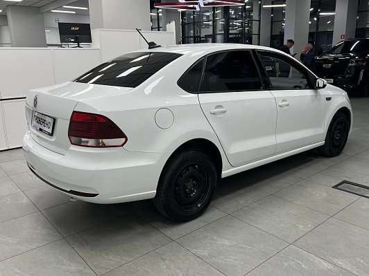 Volkswagen Polo Comfortline, 2019 года, пробег 131944 км