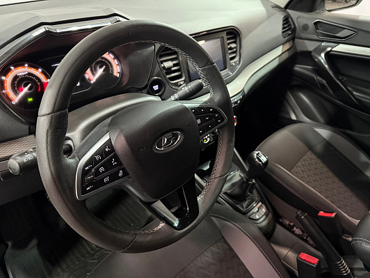 Lada (ВАЗ) Vesta, 2023 года, пробег 40200 км