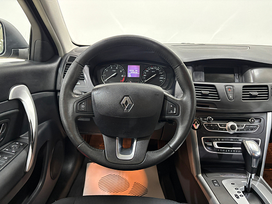 Renault Latitude Dynamique, 2013 года, пробег 118132 км