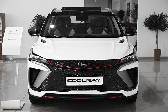 Geely Coolray Exclusive, белый