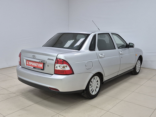 Lada (ВАЗ) Priora Люкс, 2011 года, пробег 176731 км