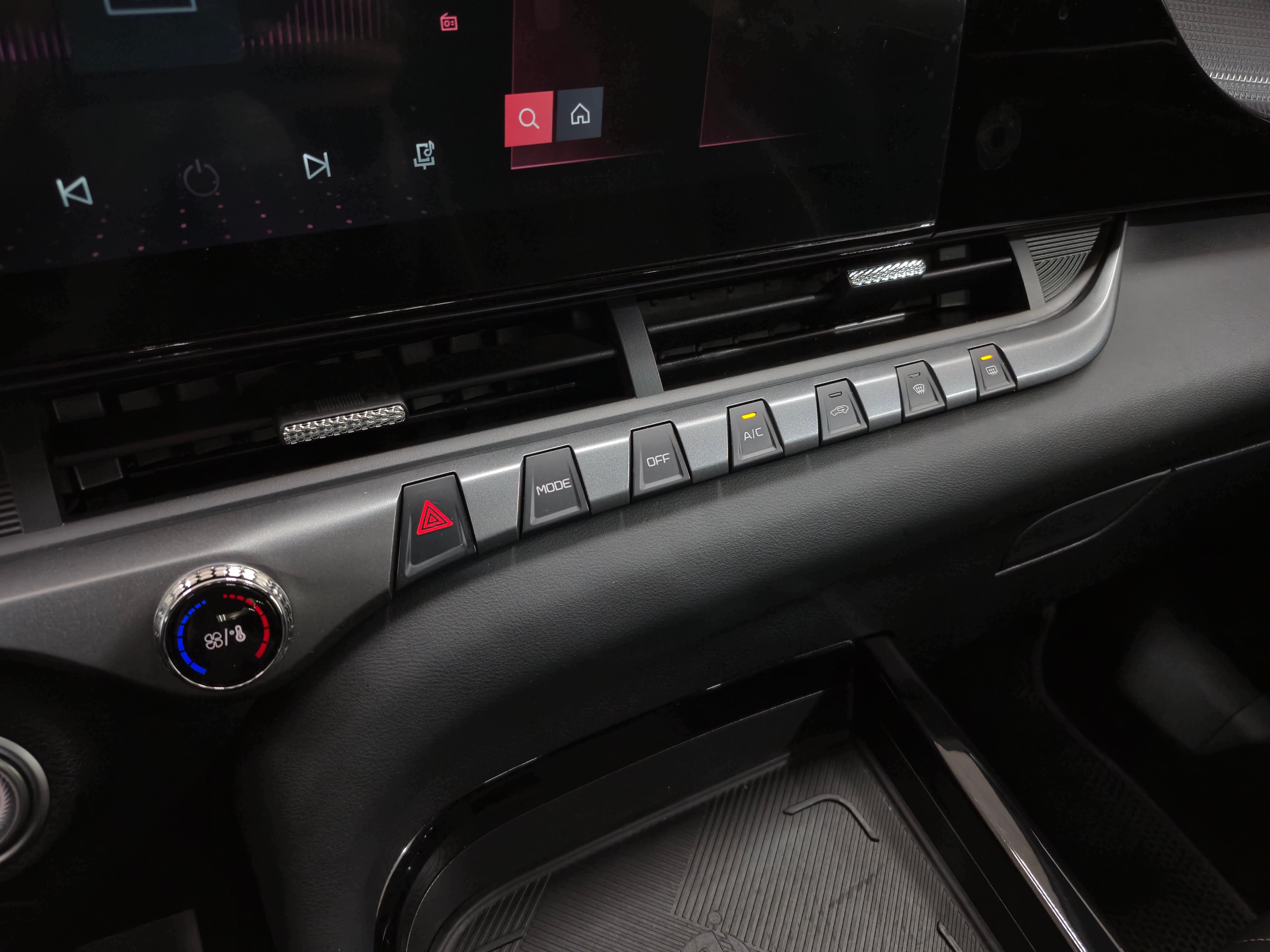 FAW Bestune T55 Transcend, 2023 года, пробег 29346 км