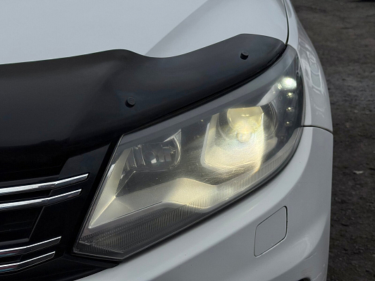 Volkswagen Tiguan Avenue, 2013 года, пробег 272000 км