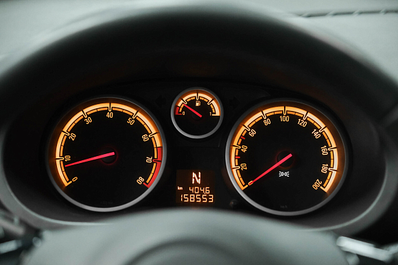 Opel Corsa Color Edition, 2012 года, пробег 158000 км