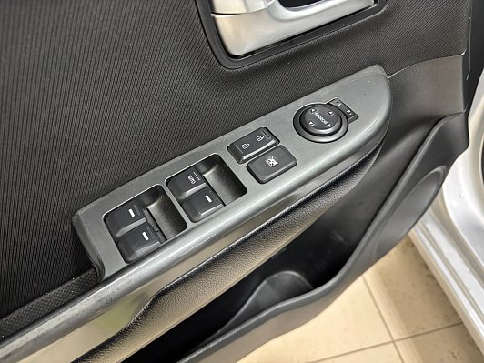 Kia Rio Luxe, 2014 года, пробег 249661 км