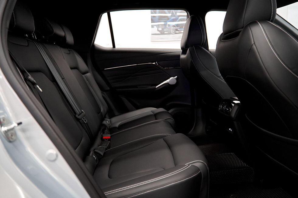 GAC GS4 GL, серебряный