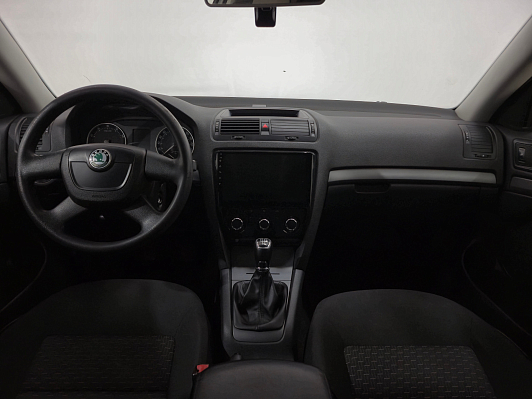 Skoda Octavia Ambition, 2012 года, пробег 290251 км