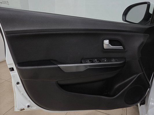 Kia Rio Comfort Аудио, 2015 года, пробег 159300 км