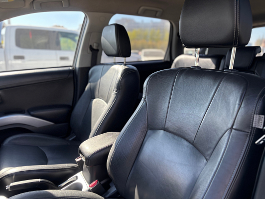 Mitsubishi Outlander Instyle, 2011 года, пробег 197181 км