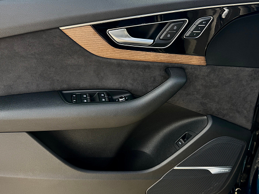 Audi Q7 Advance, 2019 года, пробег 149555 км