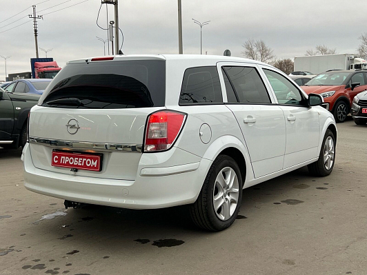 Opel Astra, 2013 года, пробег 100933 км