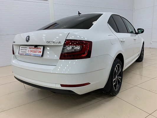 Skoda Octavia, 2017 года, пробег 97619 км