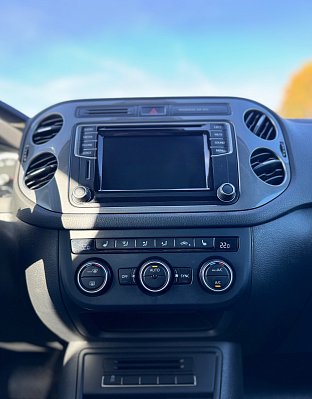Volkswagen Tiguan Sochi Edition, 2015 года, пробег 157287 км