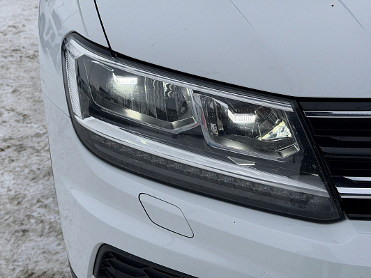 Volkswagen Tiguan Exclusive, 2019 года, пробег 77830 км