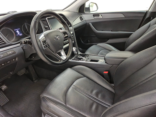 Hyundai Sonata, 2017 года, пробег 178992 км