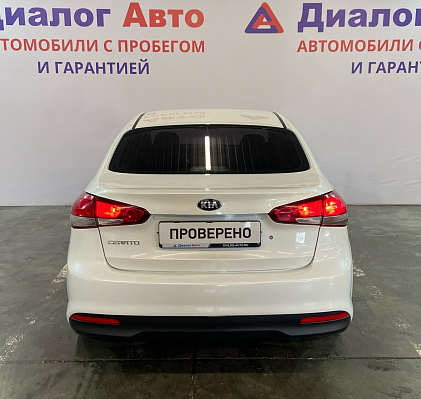 Kia Cerato Comfort, 2016 года, пробег 266000 км