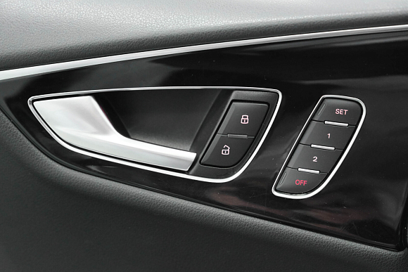 Audi A7, 2012 года, пробег 175000 км